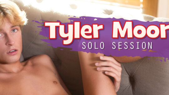Tyler Moore Solo