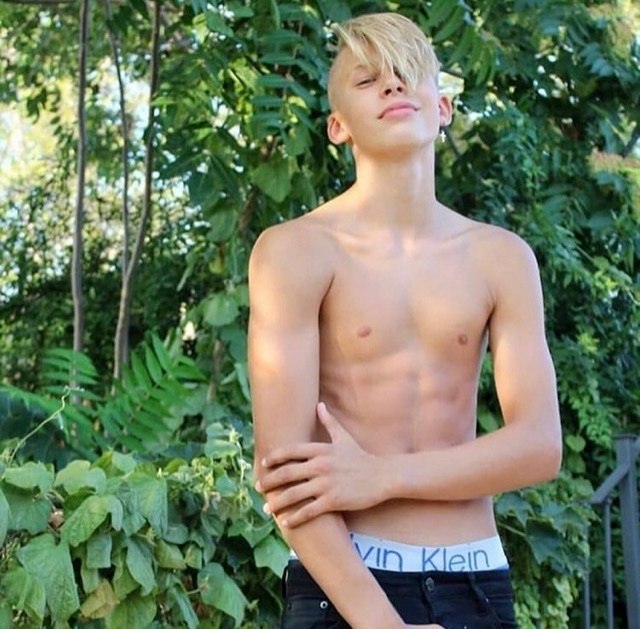 Twinks of the day